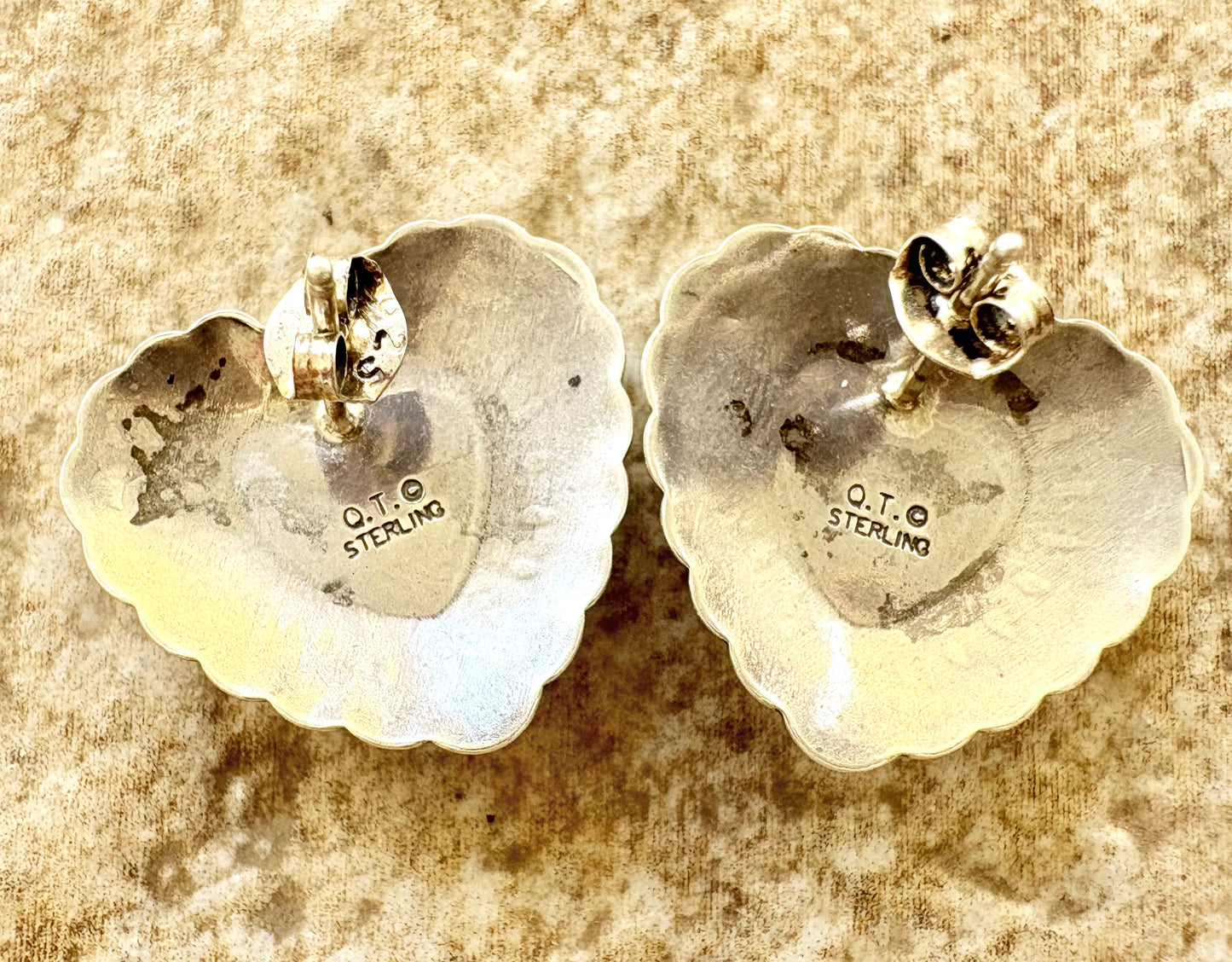 Azurite heart studs NA marked QT