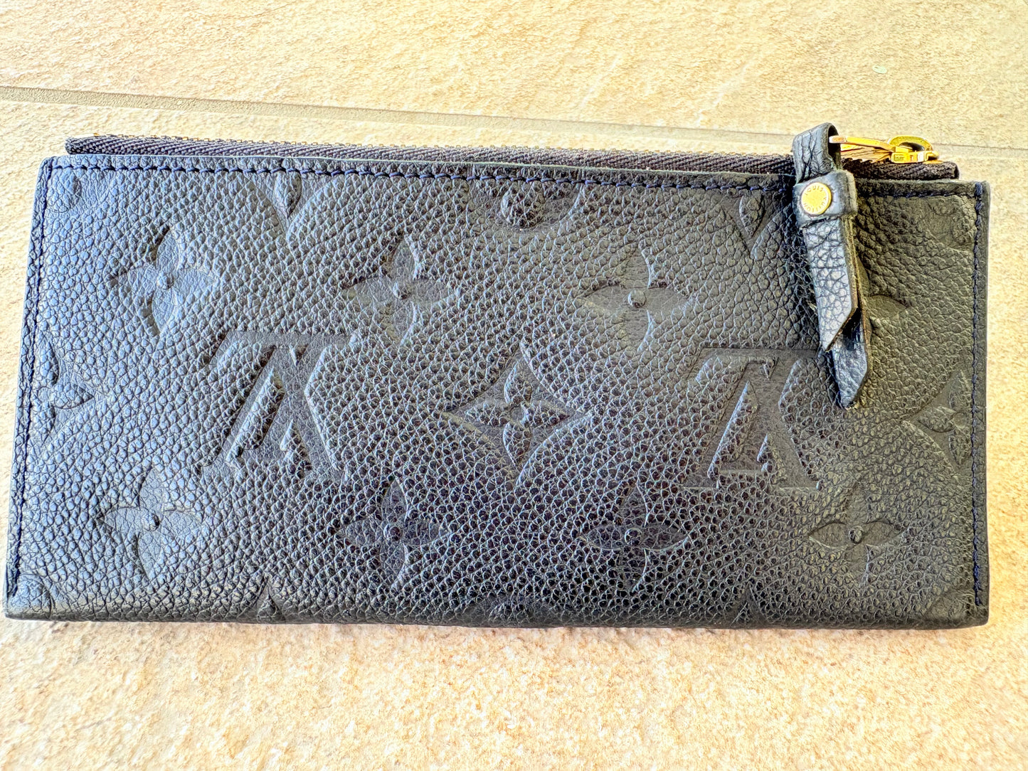 Louis Vuitton Black Monogram Empreinte Leather Zip Coin Pouch w/ COA