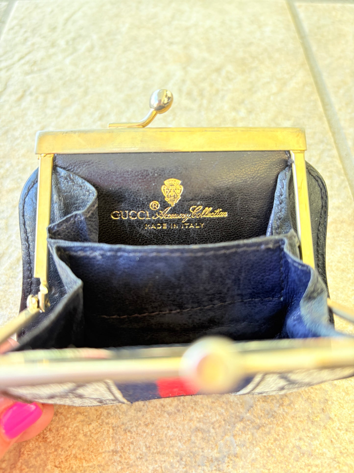 Vintage Gucci Kiss Lock Wallet – GG Monogram with Web Stripe