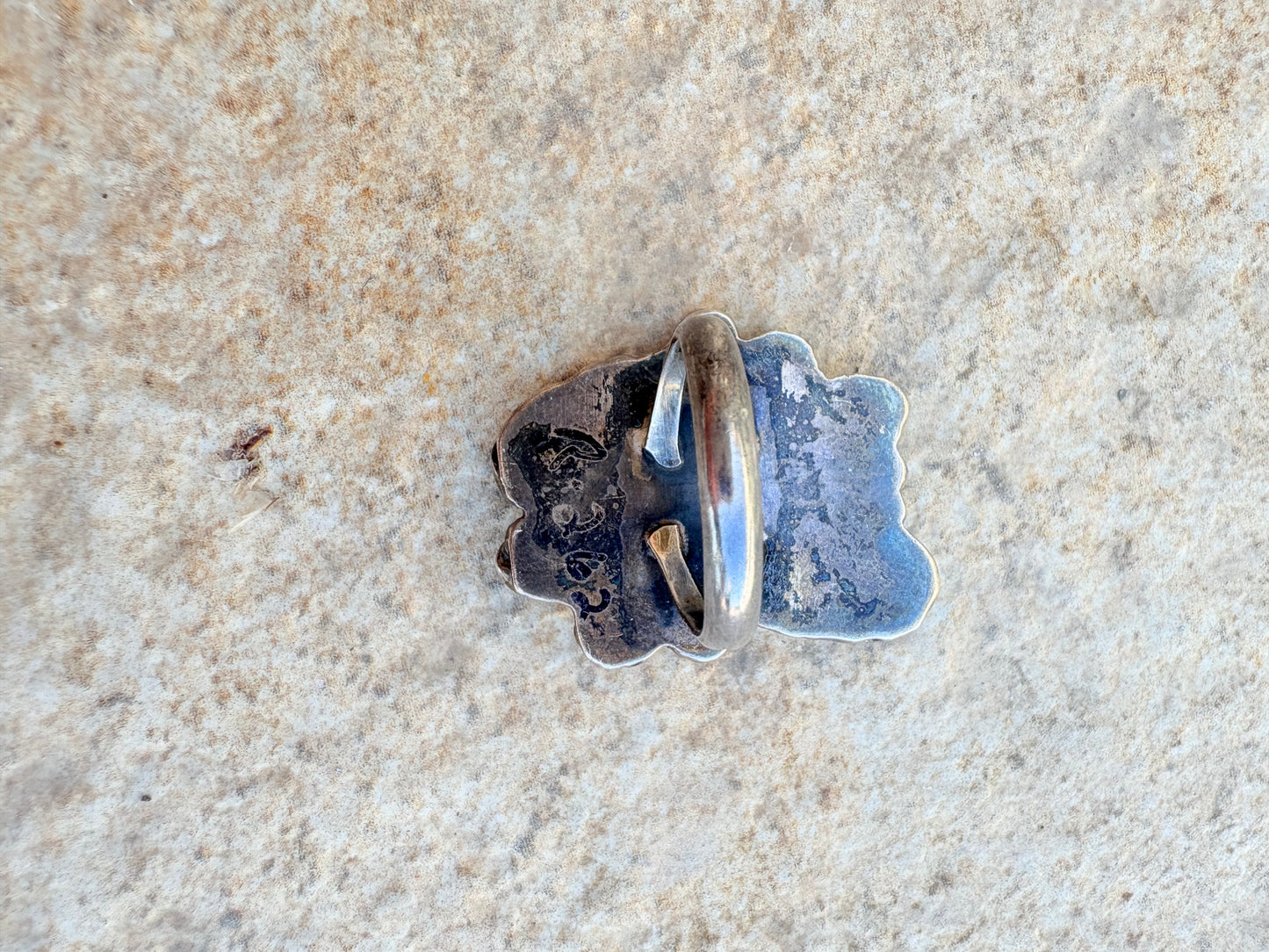 Vintage Native American Sterling Silver Ring with Green Turquoise