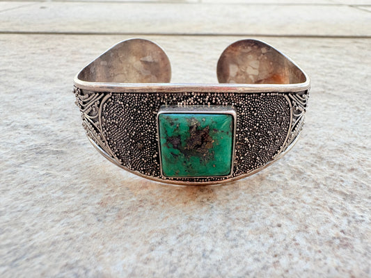 Vintage Sterling Silver Green Stone Cuff Bracelet – Handcrafted Boho Statement Piece