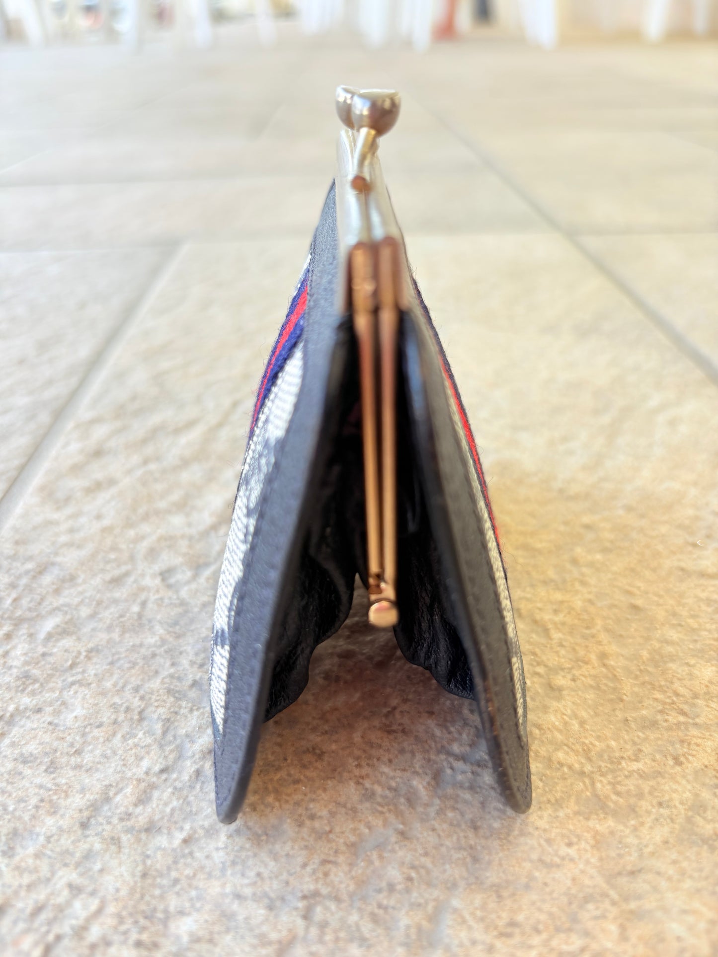 Vintage Gucci Kiss Lock Wallet – GG Monogram with Web Stripe